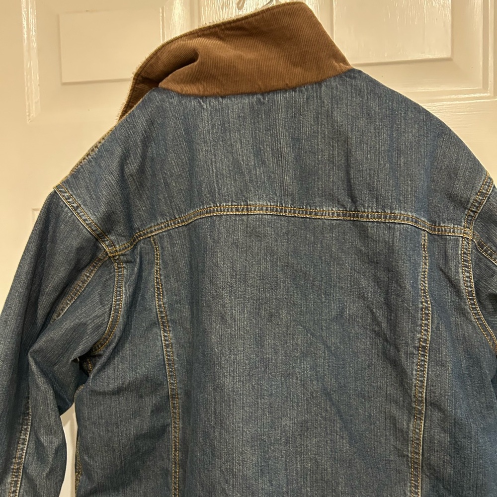 Wrangler Men's Dark Blue Denim Jacket with Cream Sherpa Lining - Picture 3 of 11